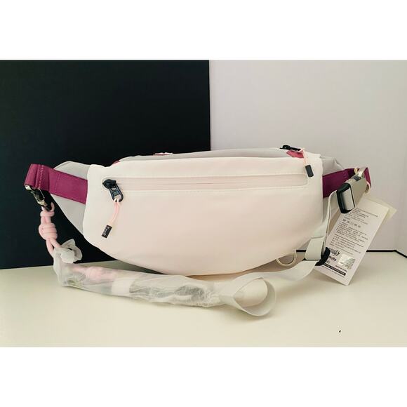 Honkai Impact 3rd Because of You Elysia Chest Fanny Bag - Picture 8 of 16